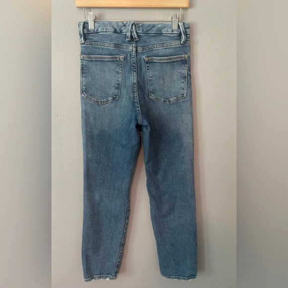 Good American Womens Super Distressed High Rise  Jeans size 6/28 - Medium Wash - Picture 2 of 6